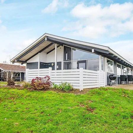 Lvii Holiday home