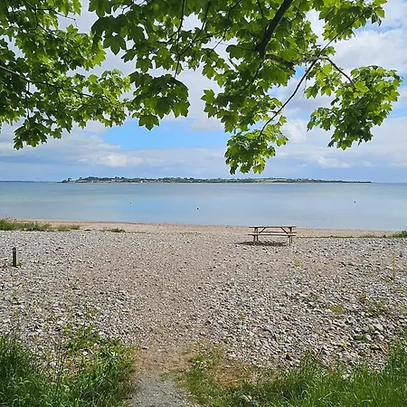 Panoramic Seaside Escape - By Traum * أبينرا